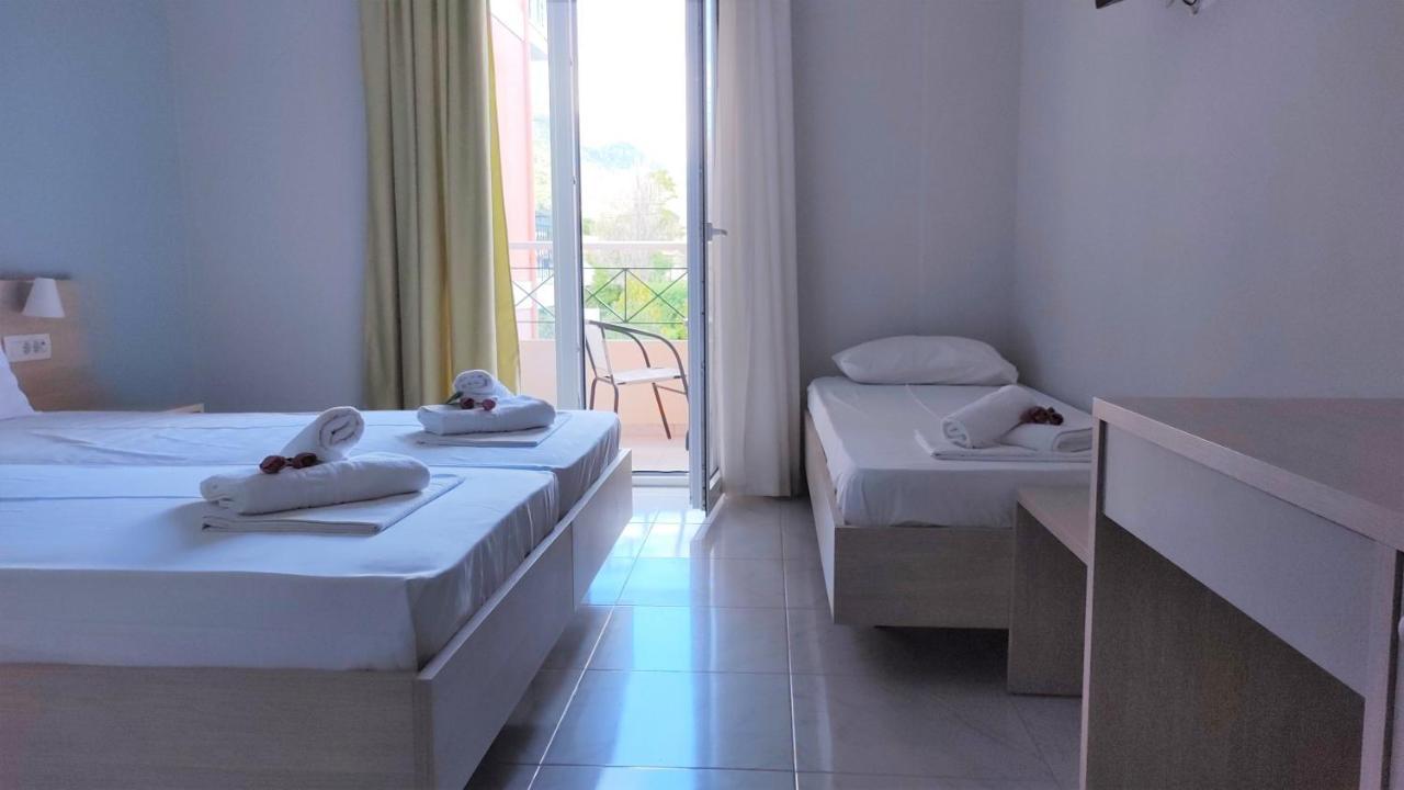 Delfini Hotel Nydri  Bagian luar foto