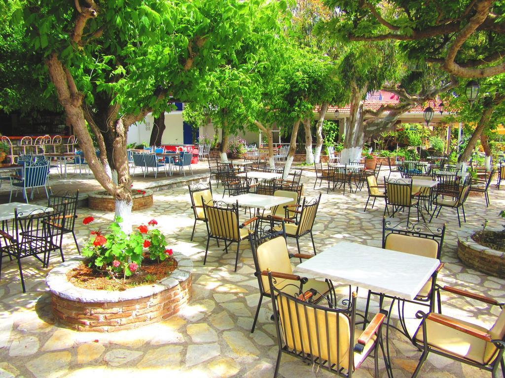 Delfini Hotel Nydri  Bagian luar foto