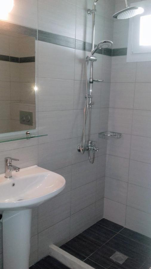 Delfini Hotel Nydri  Bagian luar foto